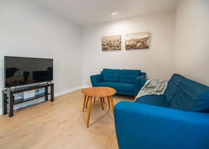 Junto Al Ayuntamiento De * Santander