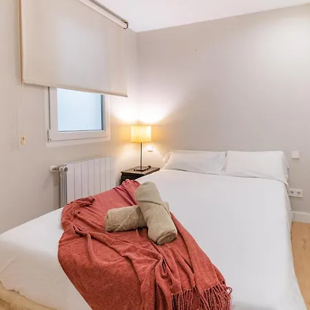 Junto Al Ayuntamiento De * Santander